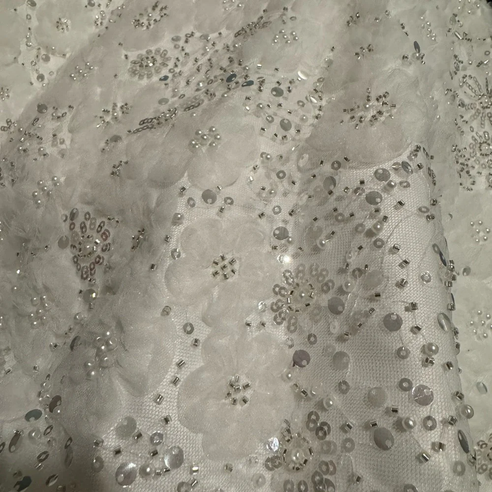 Sexy square-neck sequin beaded bridal mini dress with train and gloves - Picture 6 of 11